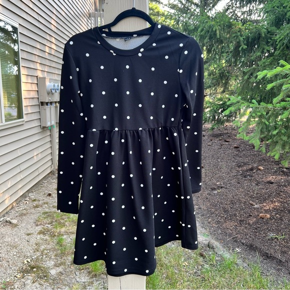 SHEIN Dresses & Skirts - SHEIN Long Sleeve Polka Dot Midi Dress